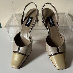 Van Eli Women's Taupe and Cream Slingback Heels